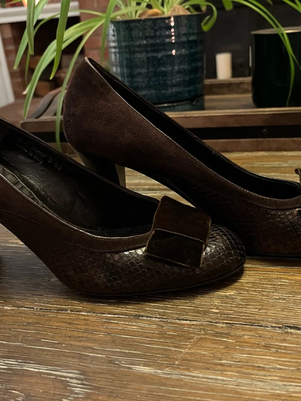 Coach Dark Brown Bow-Accent Heels - Picture 4 of 8